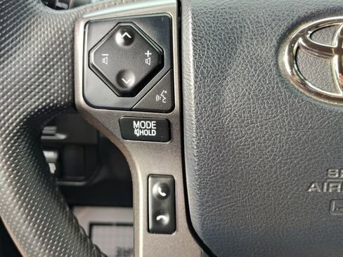 Used 2017 Toyota Tacoma TRD Sport w/ Premium & Technology Package AWD/4WD image 26