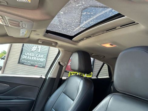 Used 2018 Buick Encore Essence AWD/4WD image 18