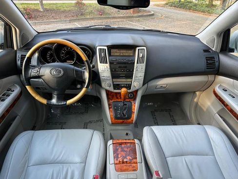 Used 2006 Lexus RX 330 FWD image 30