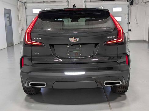 Certified 2024 Cadillac XT4 Premium Luxury w/ Cold Weather Package AWD/4WD image 9