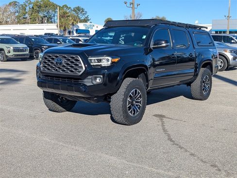 Used 2022 Toyota Tacoma TRD Sport image 8