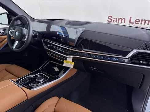 New 2026 BMW X5 xDrive50e w/ M Sport Package image 31