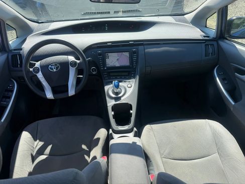 Used 2010 Toyota Prius Five FWD image 17