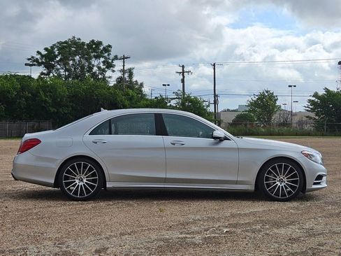 Used 2016 Mercedes-Benz S 550 Sedan image 4