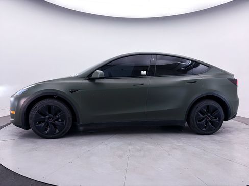 Used 2023 Tesla Model Y Long Range AWD/4WD image 33