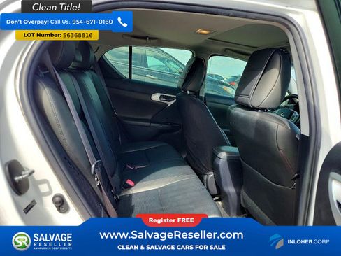 Used 2013 Lexus CT 200h w/ Premium Pkg w/Navigation FWD image 13