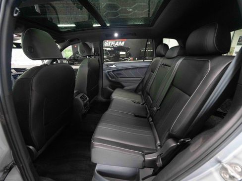 Used 2022 Volkswagen Tiguan SE R-Line AWD/4WD image 23