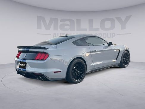 Used 2017 Ford Mustang Shelby GT350 image 5