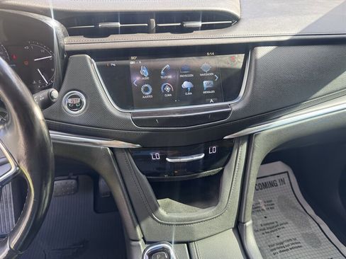 Used 2019 Cadillac XT5 Premium Luxury FWD image 10
