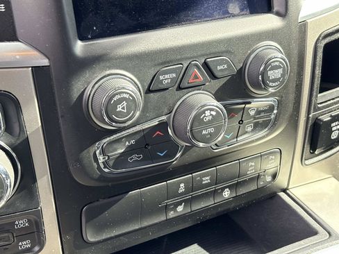 Used 2018 RAM 1500 Big Horn image 23