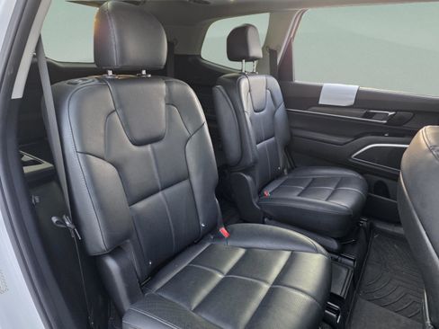 Used 2022 Kia Telluride SX w/ Nightfall Edition Package image 23