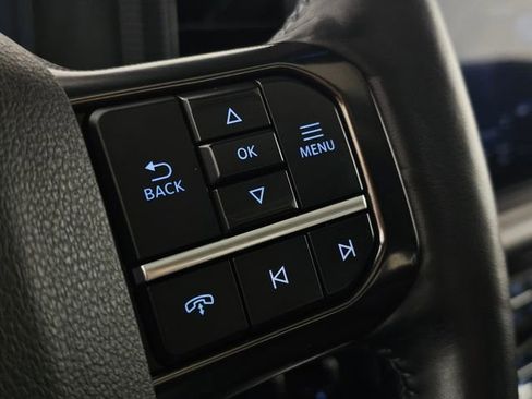 Used 2024 Ford F150 Platinum w/ FX4 Off-Road Package image 35