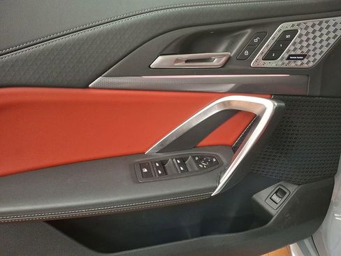 Used 2025 BMW X2 M35i image 9