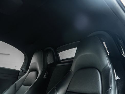 Used 2017 Porsche 718 Boxster RWD image 36