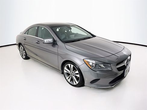 Used 2019 Mercedes-Benz CLA 250 4MATIC image 1