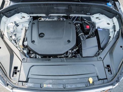 Used 2023 Volvo XC90 B6 Plus w/ Protection Package image 20