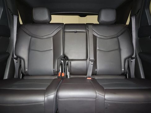 Certified 2025 Cadillac XT5 Premium Luxury image 31