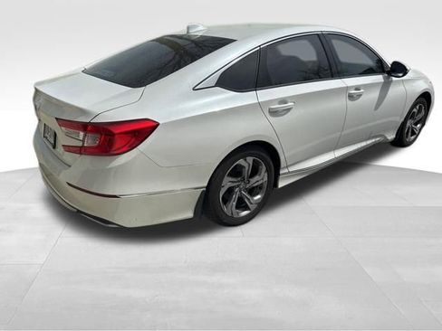 Used 2018 Honda Accord EX image 13
