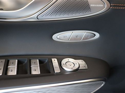 New 2026 Genesis GV70 2.5T Sport Prestige image 10