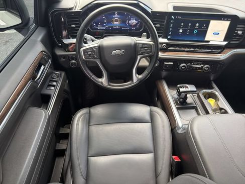 Used 2024 Chevrolet Silverado 1500 RST w/ Convenience Package II AWD/4WD image 16