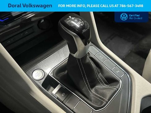 Used 2024 Volkswagen Tiguan SE R-Line FWD image 21