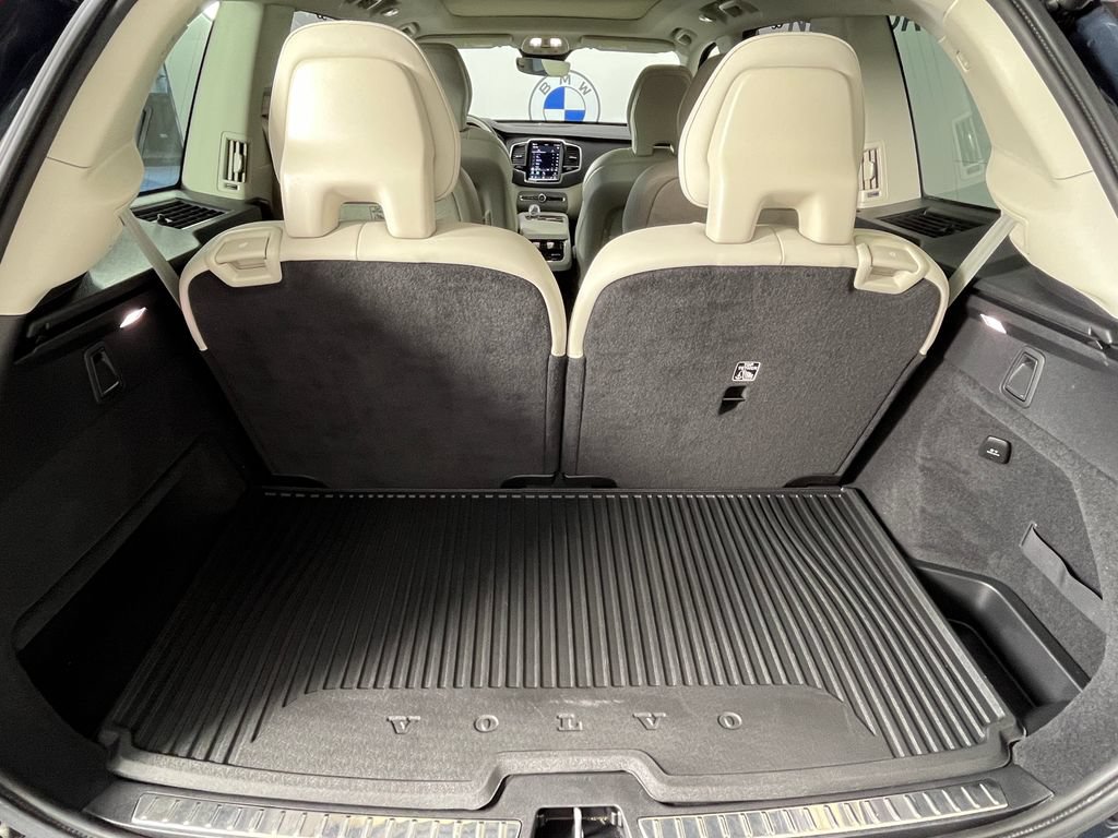 Used 2025 Volvo XC90 B6 Ultra w/ Protection Package Premier AWD/4WD image 18
