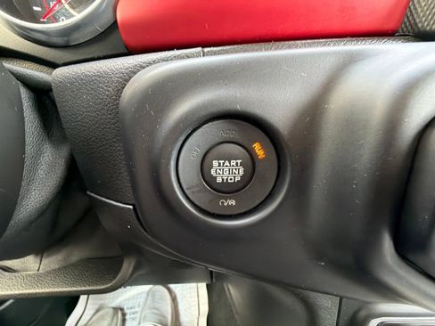 Used 2021 Jeep Gladiator Rubicon AWD/4WD image 19