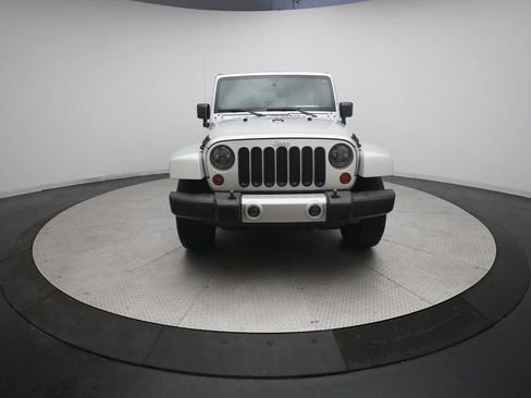 Used 2008 Jeep Wrangler Unlimited Sahara AWD/4WD image 11