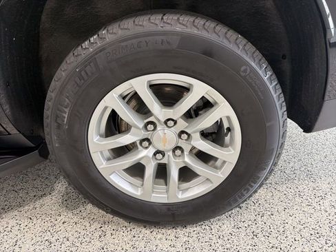 Used 2023 Chevrolet Tahoe LT AWD/4WD image 35