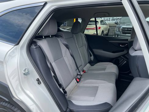 Used 2023 Subaru Outback Premium AWD/4WD image 42