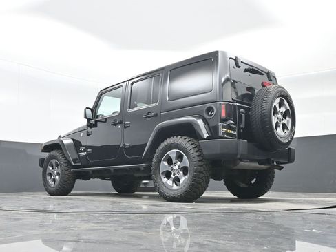 Used 2016 Jeep Wrangler Unlimited Sahara w/ Max Tow Package image 28