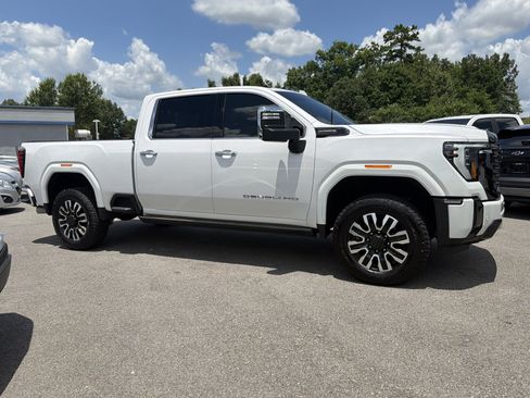 Used 2024 GMC Sierra 2500 Denali Ultimate AWD/4WD image 25