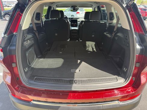 Used 2022 Jeep Grand Cherokee L Limited AWD/4WD image 31