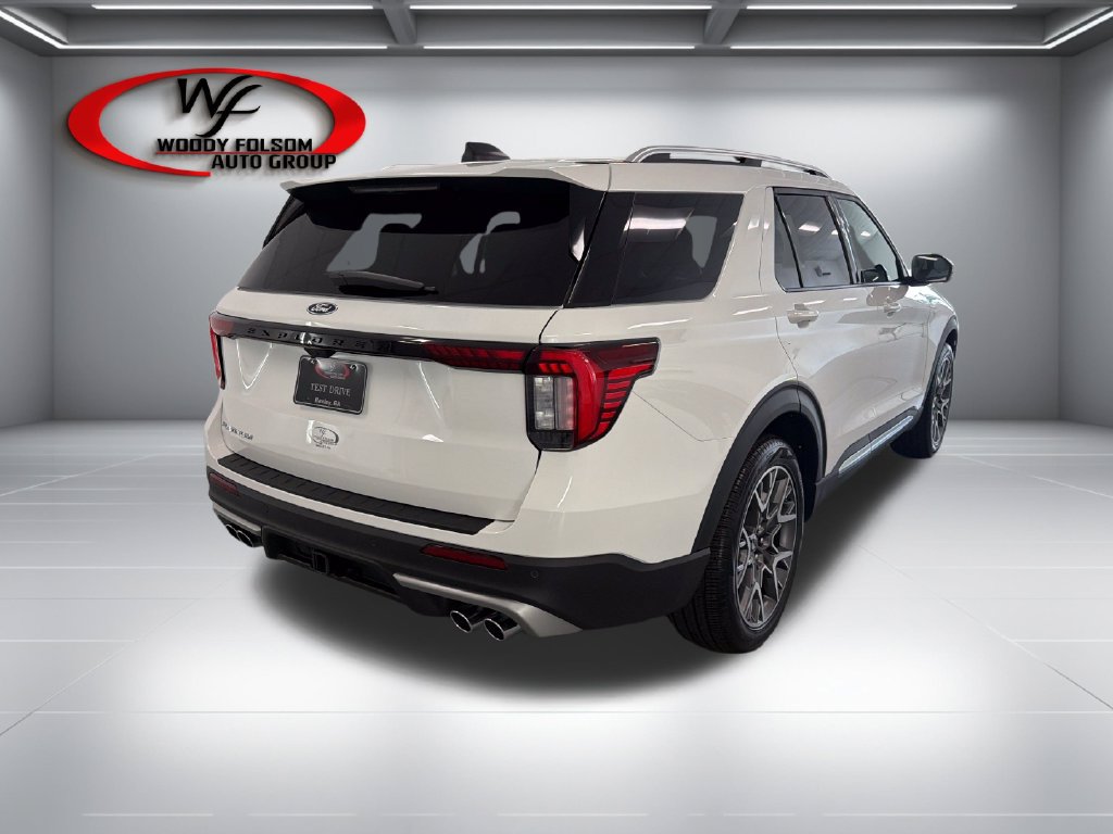 New 2027 Ford Explorer Platinum w/ 3.0L Ultimate Package RWD image 6