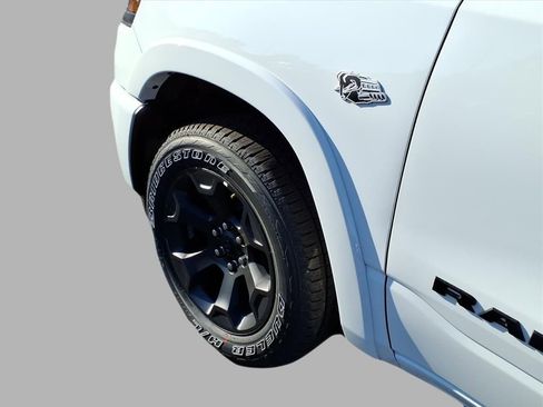 New 2026 RAM 1500 Big Horn AWD/4WD image 26