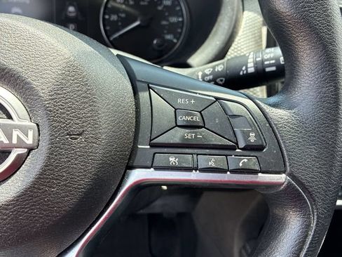 Used 2024 Nissan Kicks SV FWD image 16