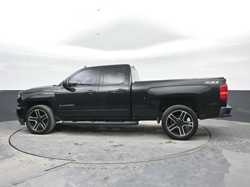 Used 2016 Chevrolet Silverado 1500 LT w/ LPO, Black Pack image 3