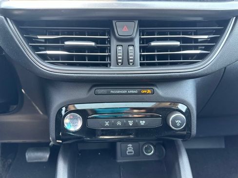 Used 2024 Ford Escape Active w/ Tech Pack #1 AWD/4WD image 19