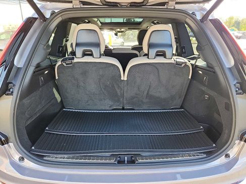 Used 2026 Volvo XC90 B6 Plus w/ Protection Package AWD/4WD image 27