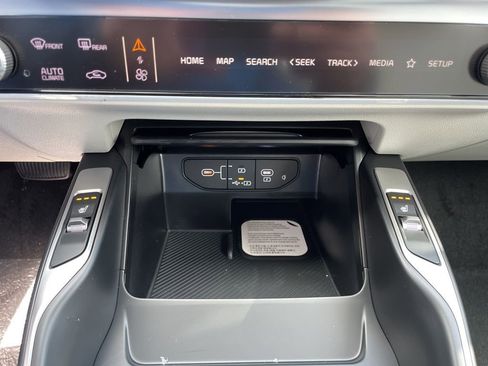 New 2026 Kia Sorento EX AWD/4WD image 23