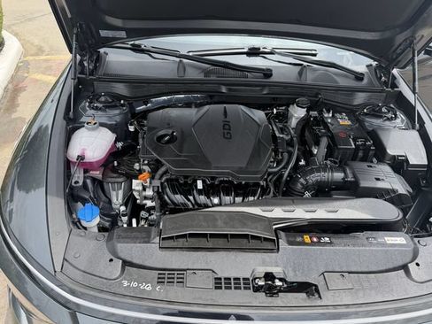 Used 2025 Hyundai Sonata SEL FWD image 27
