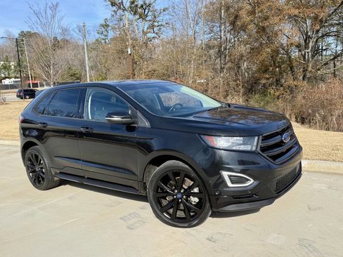 Used 2015 Ford Edge Sport w/ Equipment Group 401A image 3