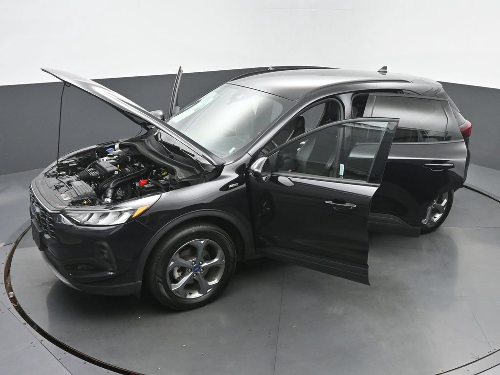 Used 2025 Ford Escape ST-Line Select AWD/4WD image 67