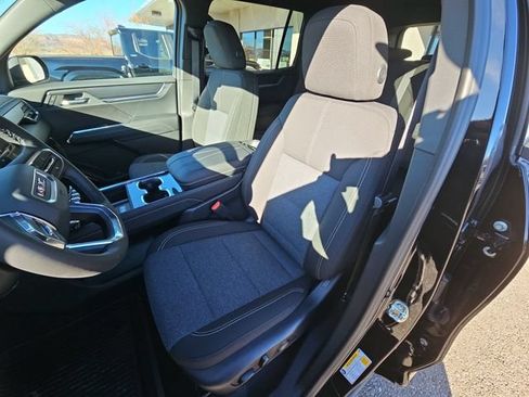 New 2026 GMC Acadia Elevation w/ LPO, Floor Liner Package AWD/4WD image 16