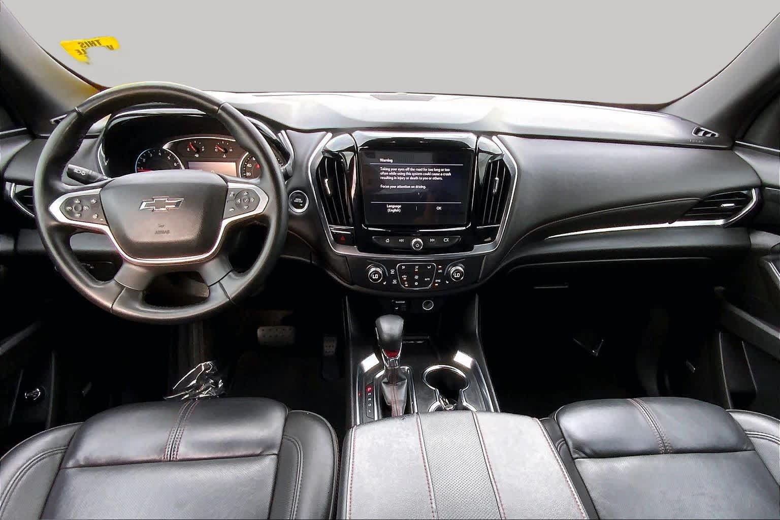 Used 2023 Chevrolet Traverse RS FWD image 15