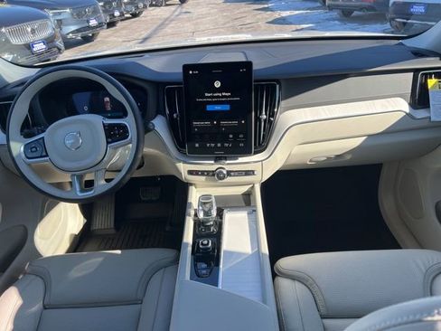 New 2026 Volvo XC60 B5 Ultra w/ Protection Package Premier AWD/4WD image 18