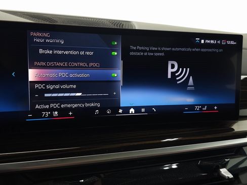 Used 2025 BMW X6 xDrive40i w/ Climate Comfort Package image 29