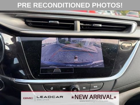 Used 2021 Buick Encore GX Select w/ LPO, Active Lifestyle Package AWD/4WD image 26