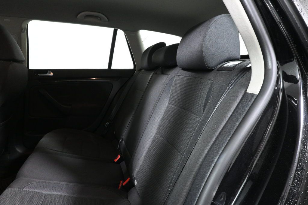 Used 2013 Volkswagen Jetta S FWD image 6