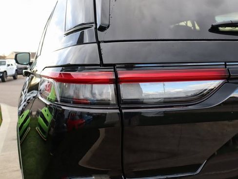 New 2025 Jeep Grand Cherokee Summit w/ Obsidian Package image 32